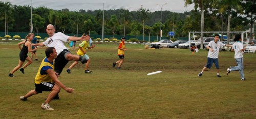 Every Sunday afternoon from 4 - 6 at Tanjung Aru.  